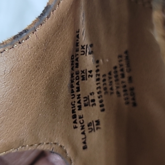 Jaclyn Smith Women's Leopard Print Heels Size 7 - Picture 6 of 8